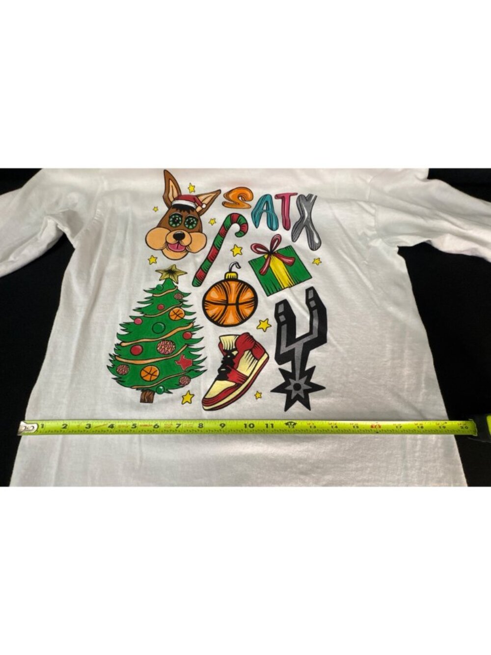 San Antonio Spurs White Long Sleeve T-Shirt Spurs Mascot Coyote Size M SATX - Picture 13 of 15